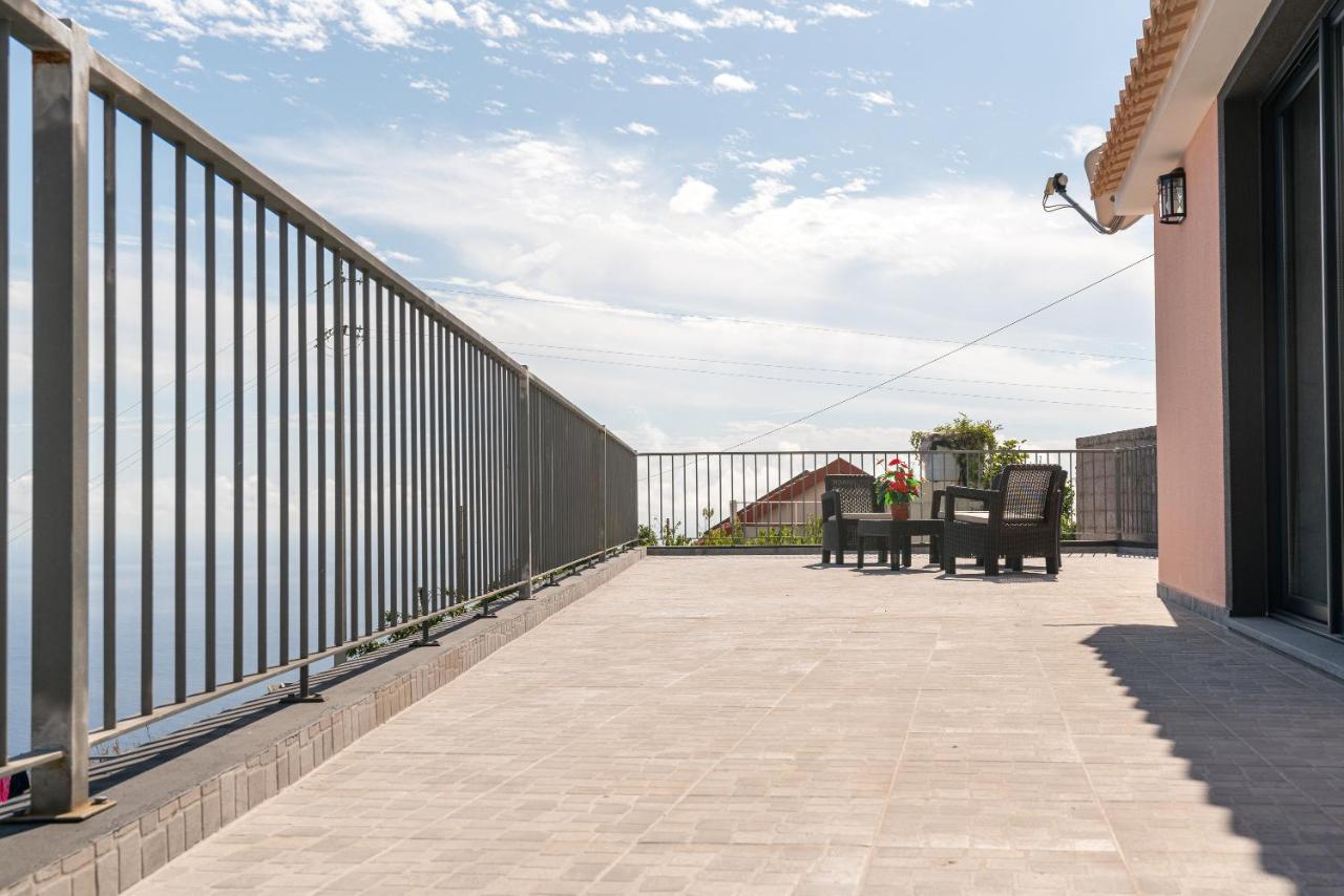 Casa Raimunda, Big Apartment With Amazing Views Arco da Calheta  Eksteriør billede