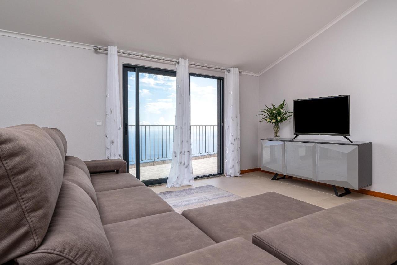 Casa Raimunda, Big Apartment With Amazing Views Arco da Calheta  Eksteriør billede