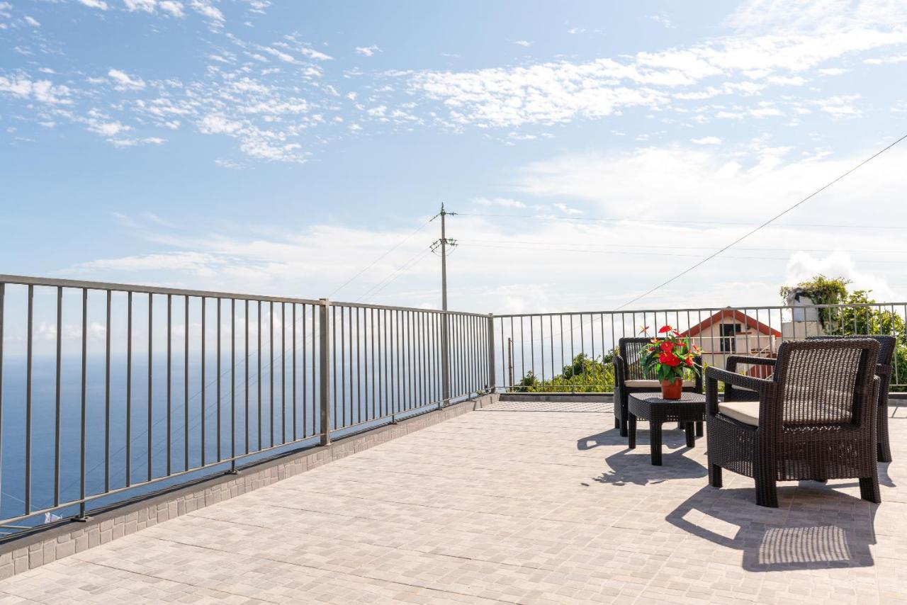 Casa Raimunda, Big Apartment With Amazing Views Arco da Calheta  Eksteriør billede